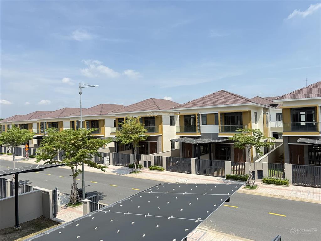 Nhà biệt thự đẹp, nhiều tiện ích tại sun casa central, 5 tỷ050 , 168m2