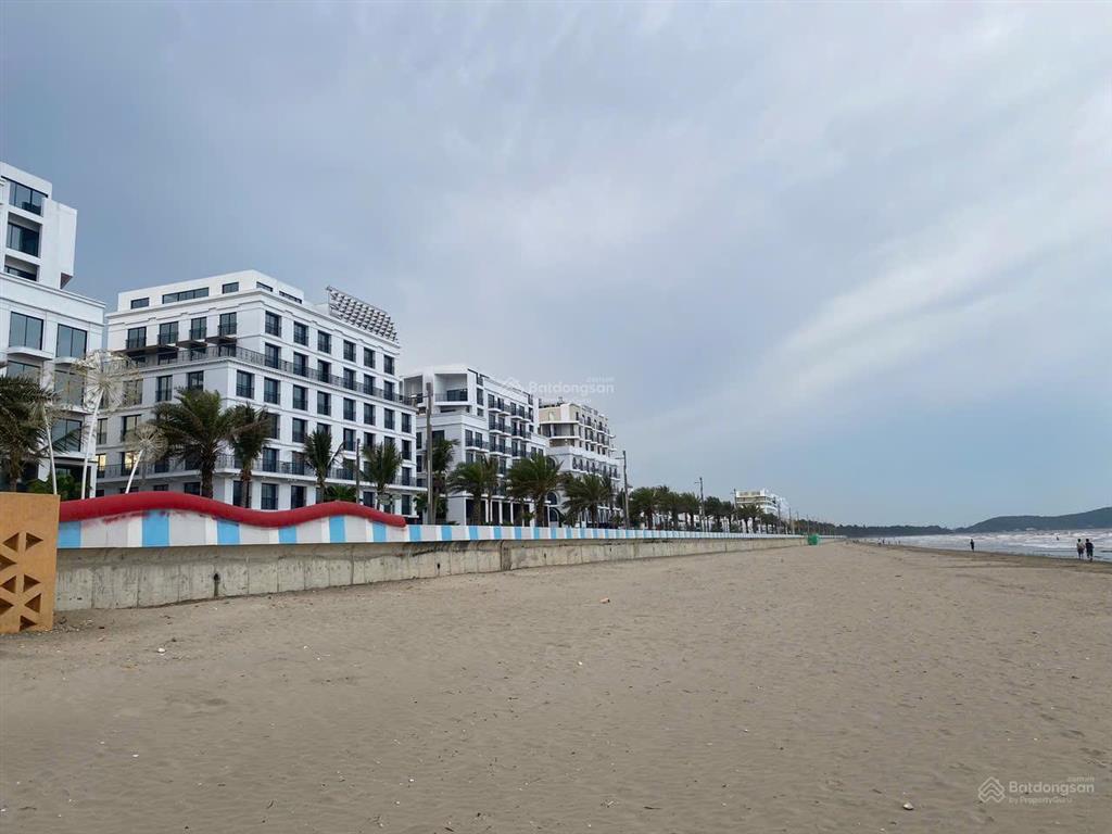 10,5 tỷ biệt thự mặt biển vlasta sầm sơn  sổ đỏ vĩnh viễn  0925 908 ***