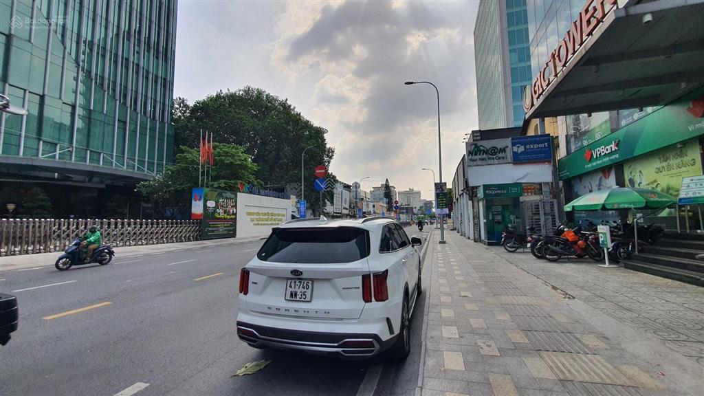 Vip nguyễn thị minh khai, q.1, nhà 4 tầng, ngang 5 m, giá chỉ nhỉnh 15 tỷ