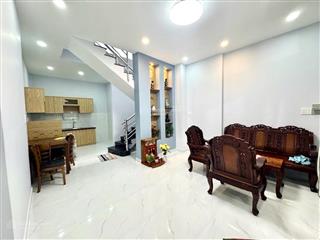 Dt 4,5x10 (45m2)  hạ 150tr  nhà đúc 2 tầng  ngay tân sơn nhì  chỉ 4 tỷ xíu