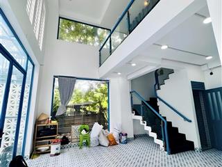 Dt ngang 7 nhà đúc 4 tầng, lô góc view công viên  ngay gò dầu  chỉ 7ty xíu