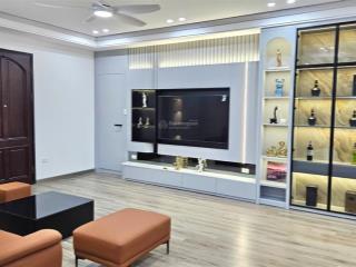 (chuẩn giá) bán căn hộ 2pn  2vs, dt 115m2, tòa 17t hoàng đạo thúy, giá 10.6 tỷ, full nội thất