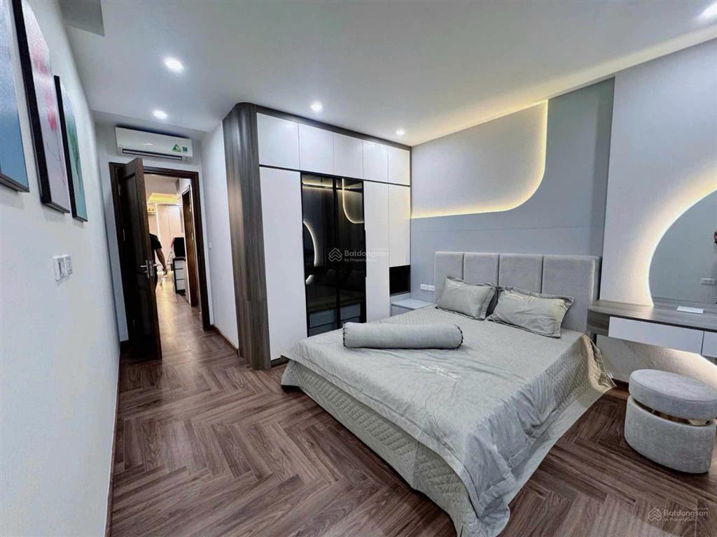 (giá chuẩn) chính chủ bán căn hộ góc đẹp nhất toà vimeco phạm hùng 3 ngủ 2vs, 136m2, giá 73tr/m2