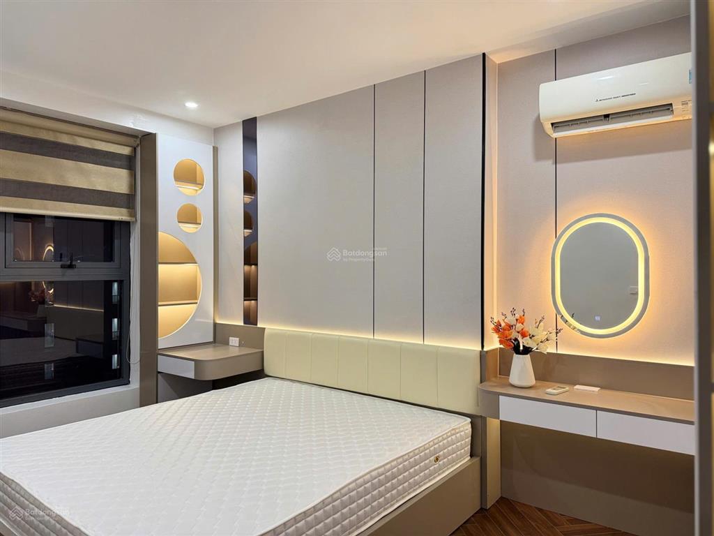 Giảm giá bán gấp trong tháng 12 căn 3 ngủ  2vs tòa vinata tower cầu giấy, dt 112m2, 10.9 tỷ có tl