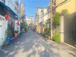Bán lô đất mặt tiền đường số 42 p.bình trưng tây quận 2 ( nằm gần bệnh viện lê văn thịnh )