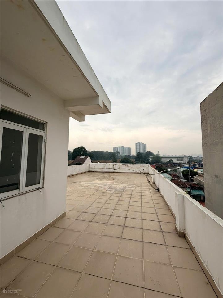 Bán nhà mặt tiền đường hoàng hữu nam đường lg 30m  p. long bình quận 9