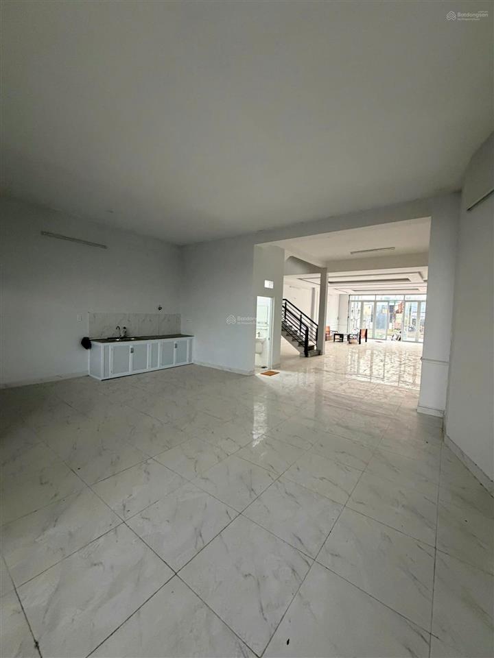 Bán nhà mặt tiền đường hoàng hữu nam đường lg 30m  p. long bình quận 9