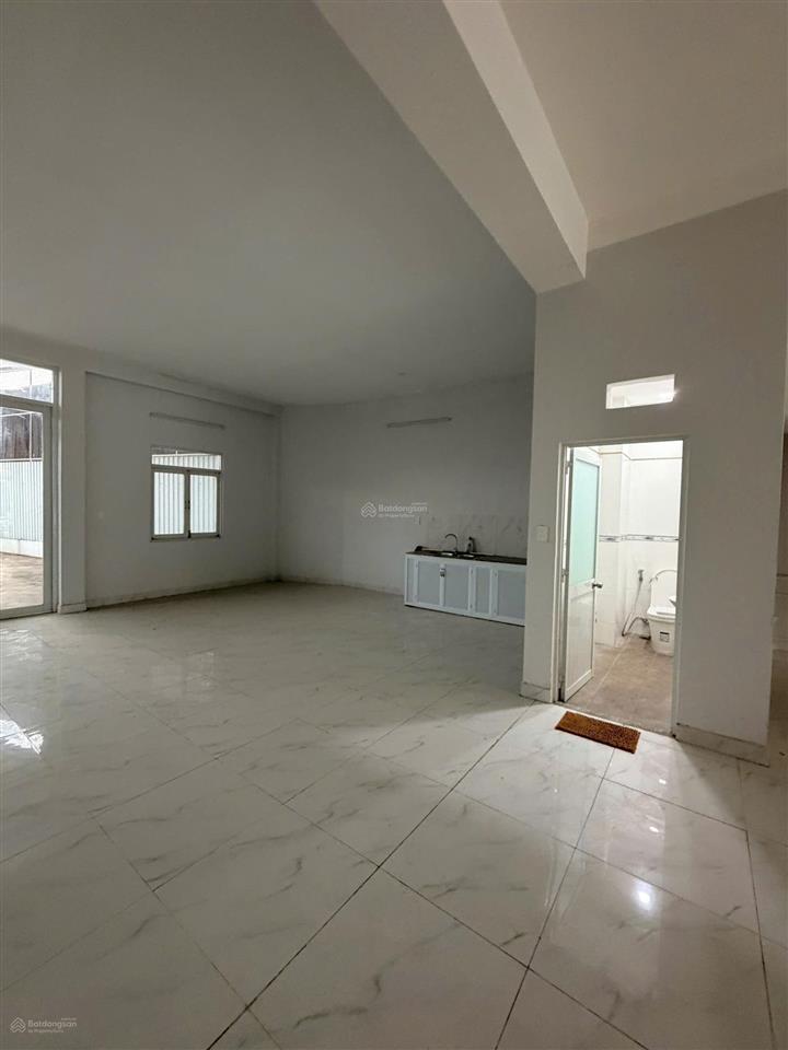 Bán nhà mặt tiền đường hoàng hữu nam đường lg 30m  p. long bình quận 9