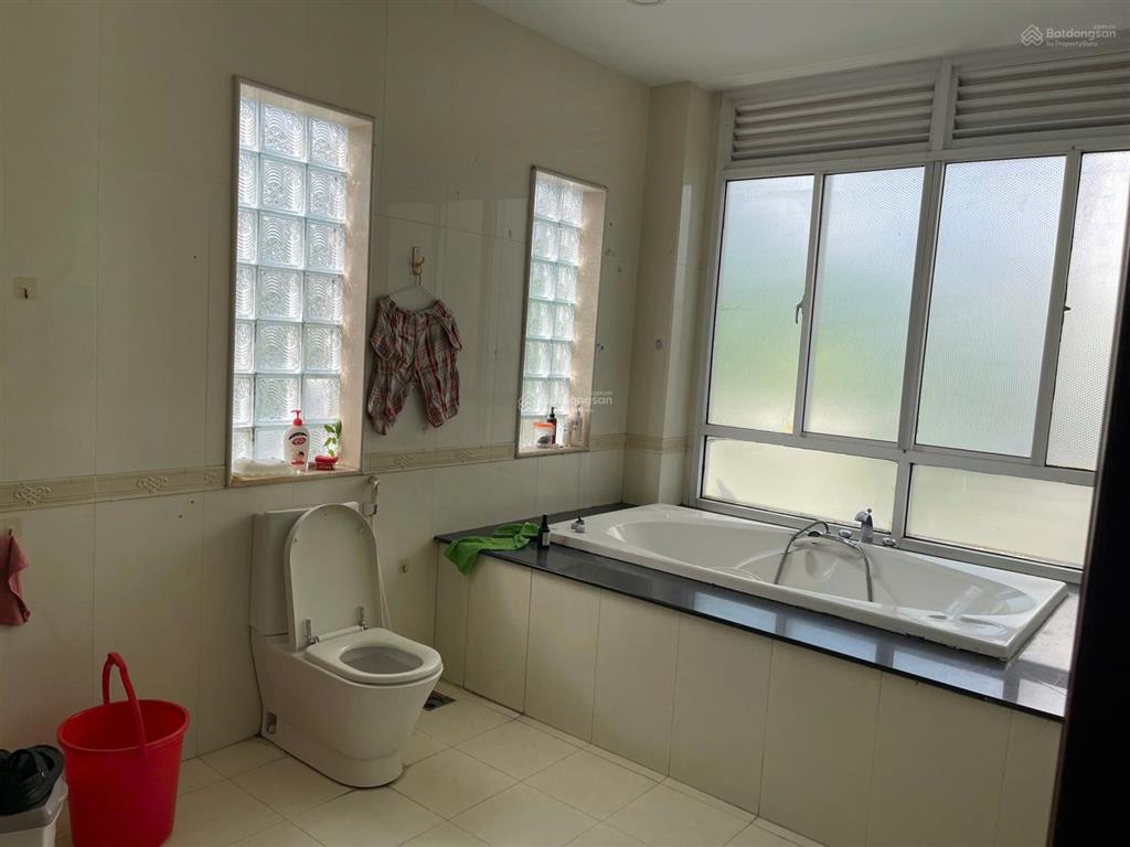 Bán nhà góc 2 mặt tiền đường số 2, kdc sông giồng, p. an phú, q2