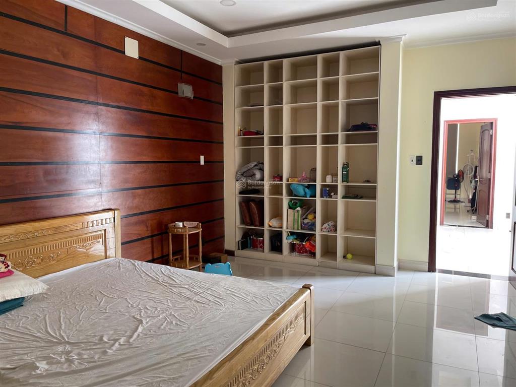 Bán nhà góc 2 mặt tiền đường số 2, kdc sông giồng, p. an phú, q2