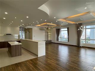 Bán gấp cc riverside residence, 15,5 tỷ, 180m2, 4pn, 3wc, q7, hcm