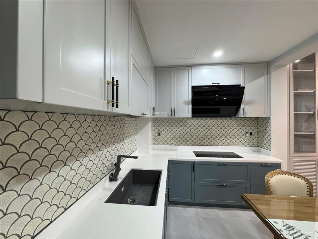 Bán căn hộ 3pn, 3wc, 130m2 view sông tại riverside residence, 16 tỷ có ô xe hơi