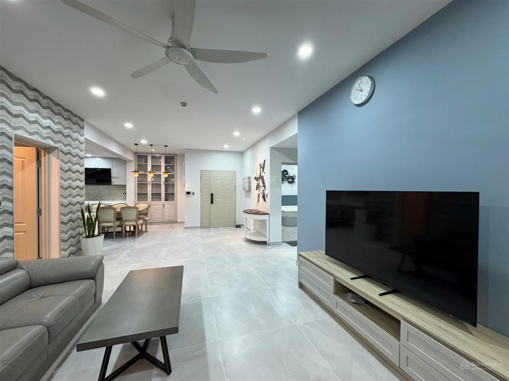 Bán căn hộ 3pn, 3wc, 130m2 view sông tại riverside residence, 16 tỷ có ô xe hơi