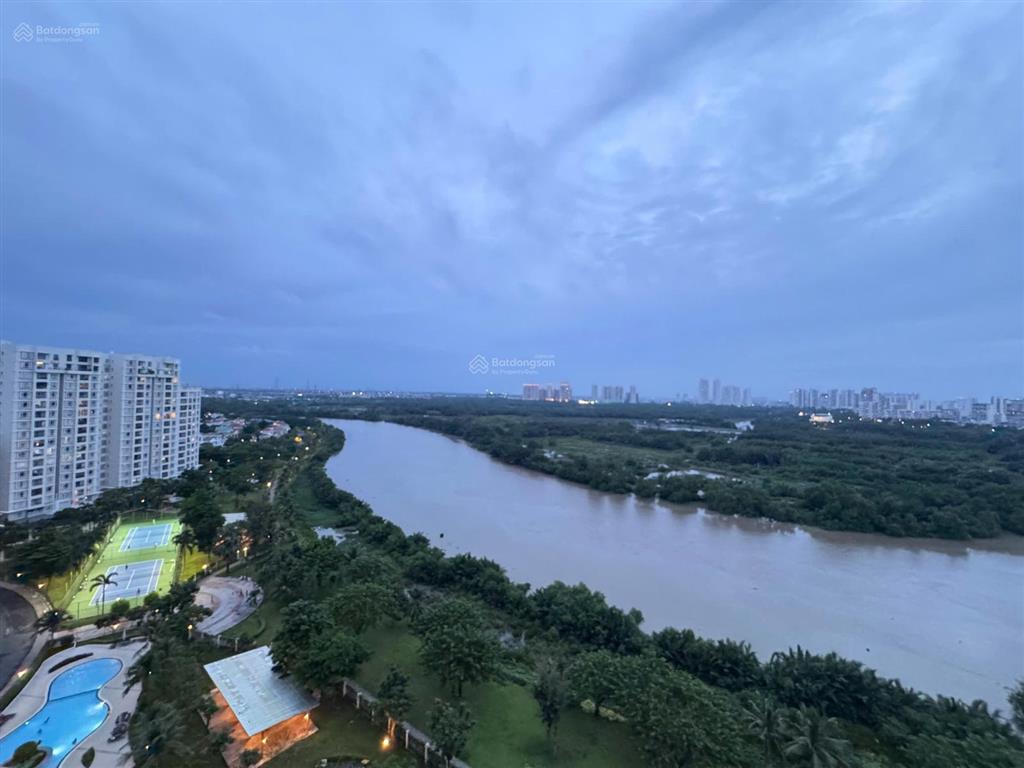 Bán căn hộ 3pn, 3wc, 130m2 view sông tại riverside residence, 16 tỷ có ô xe hơi