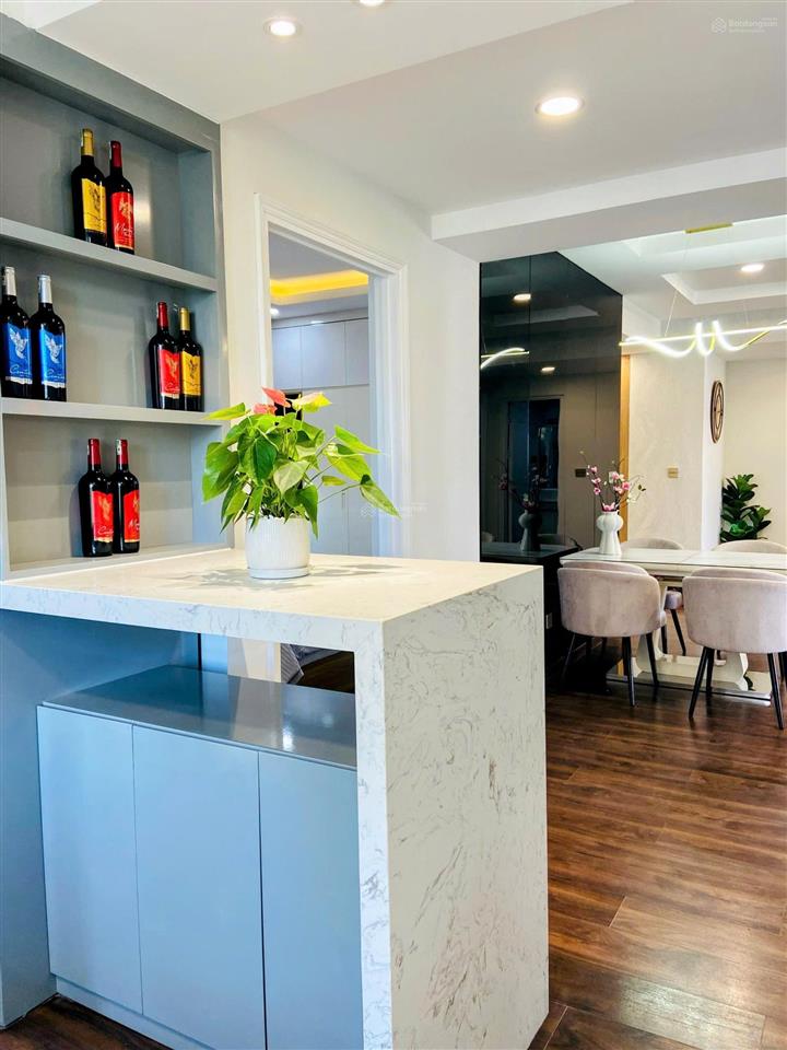 Bán căn hộ chung cư 118m2 tại mỹ khánh 2, 9,3 tỷ giá ưu đãi