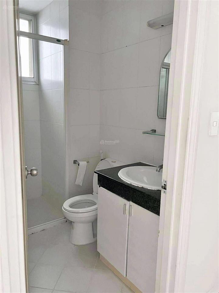 Bán căn hộ chung cư park view, 9,1 tỷ, 106m2, 3pn + 2wc + bếp, nội thất cơ bản tại phú mỹ hưng