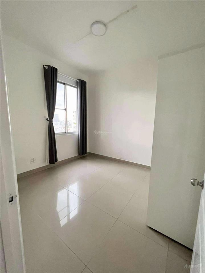 Bán căn hộ chung cư park view, 9,1 tỷ, 106m2, 3pn + 2wc + bếp, nội thất cơ bản tại phú mỹ hưng