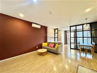 Căn hộ 1pn balcon/ cửa sổ thoáng, 55m2, ngay vòng xoay điện biên phủ, nguyễn bỉnh khiêm, q1