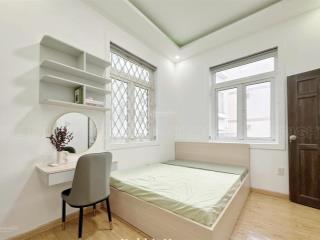 Căn hộ 1pn cửa sổ view cực chill, 40m2 ngã tư hàng xanh, đại học ngoại thương  điện biên phủ, bt