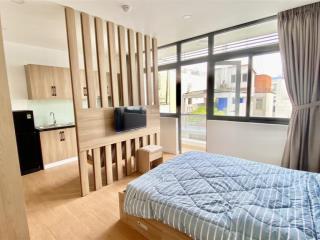 Căn hộ balcon/cửa sổ thoángngay chợ tân định, trần quốc toản  q3