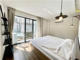 Căn hộ cao cấp thiết kế hiện đại 1pn balcony, 55m2  ngã tư hàng xanhnguyễn gia trí  bình thạnh