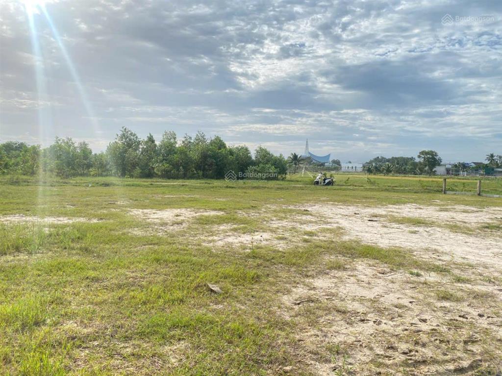 Chỉ với hơn 1,1 triệu/m2 sở hữu ngay đất sào gần biển lagi (1631.8m2) h. nguyễn thông, tân bình