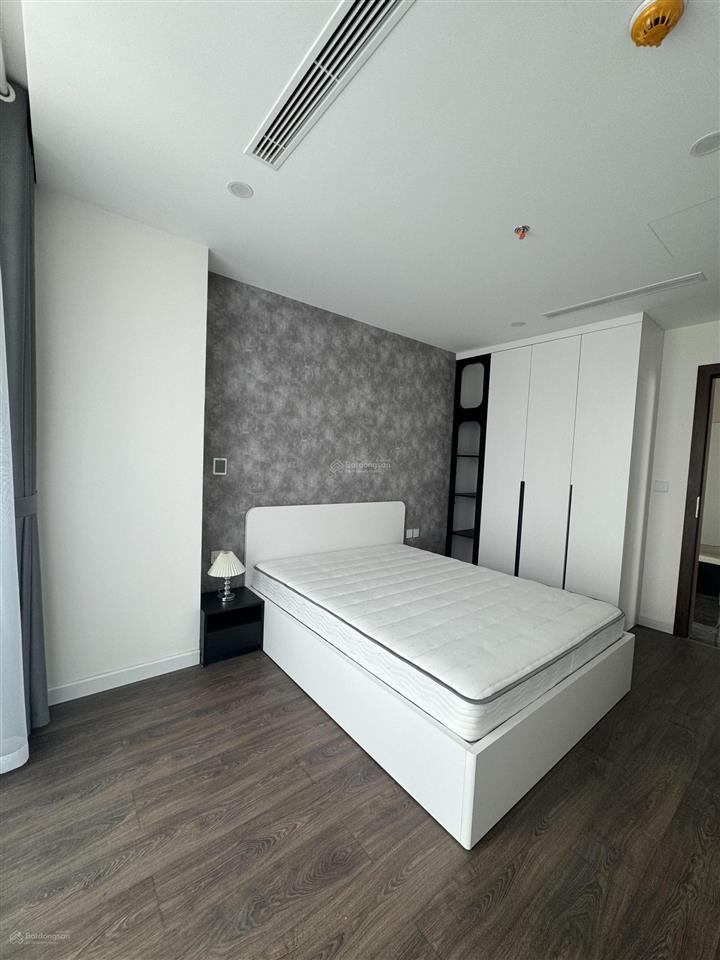 Cho thuê nhanh căn hộ 3pn dự án sunshine golden river