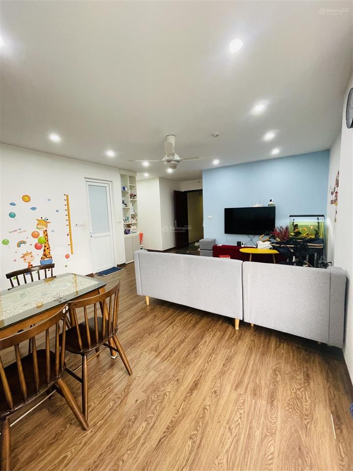 Chính chủ bán ch 57m2 2pn  2wc full nội thất  tầng đẹp chung cư mipec city view.  0838 551 ***