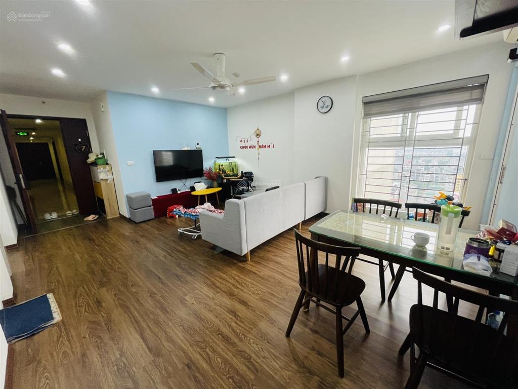 Chính chủ bán ch 57m2 2pn  2wc full nội thất  tầng đẹp chung cư mipec city view.  0838 551 ***
