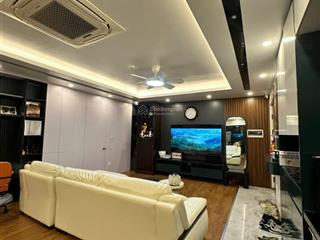 Chủ nhà gửi bán căn hộ 96m2 3pn nội thất cực đẹp giá 6.2 tỷ bao phí. cc eurowindow.