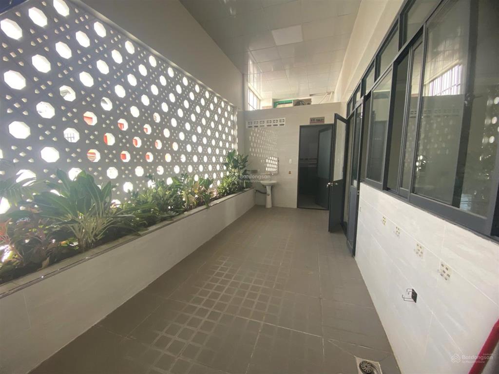 Cho thuê nhà riêng tại kdc thuận giao, bình dương. diện tích 280m2 (mặt tiền 10m x dài 28m)