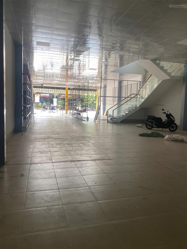 Cho thuê nhà riêng tại kdc thuận giao, bình dương. diện tích 280m2 (mặt tiền 10m x dài 28m)