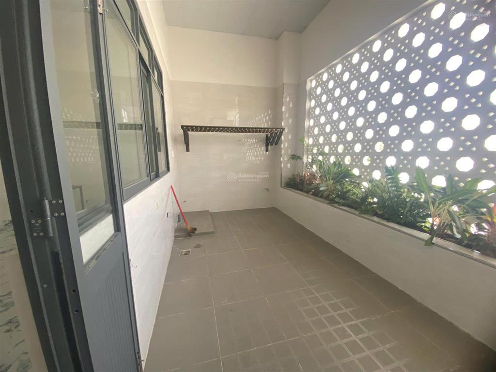 Cho thuê nhà riêng tại kdc thuận giao, bình dương. diện tích 280m2 (mặt tiền 10m x dài 28m)