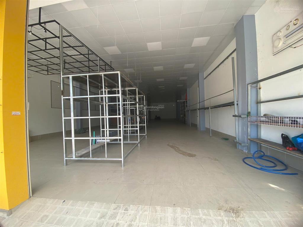 Cho thuê nhà riêng tại kdc thuận giao, bình dương. diện tích 280m2 (mặt tiền 10m x dài 28m)