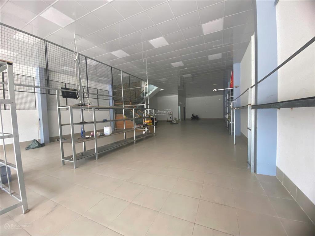 Cho thuê nhà riêng tại kdc thuận giao, bình dương. diện tích 280m2 (mặt tiền 10m x dài 28m)