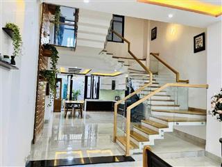 Villa hồ bơi sang trọng sát biển ngũ hành sơn, dòng tiền 55 tr/tháng