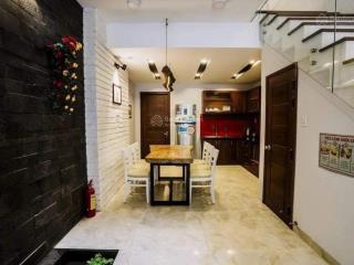 Bán nhà 3 tầng mt chính hữu sơn trà đn