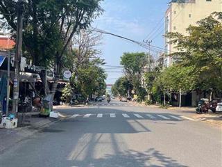 Bán căn hộ 2 mặt tiền 7.5m gần các trường đại học