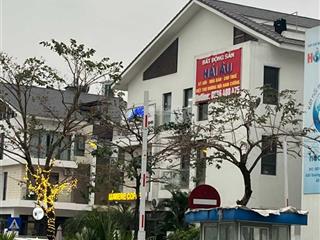 Chính chủ bán gấp nhà 6,5 tầng shophouse him lam vạn phúc hà đông dt 104m2, mt 8m, căn góc, giá rẻ