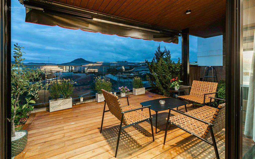 Villa sân vườn 218m² cực phẩm, cách hồ xuân hương 300m