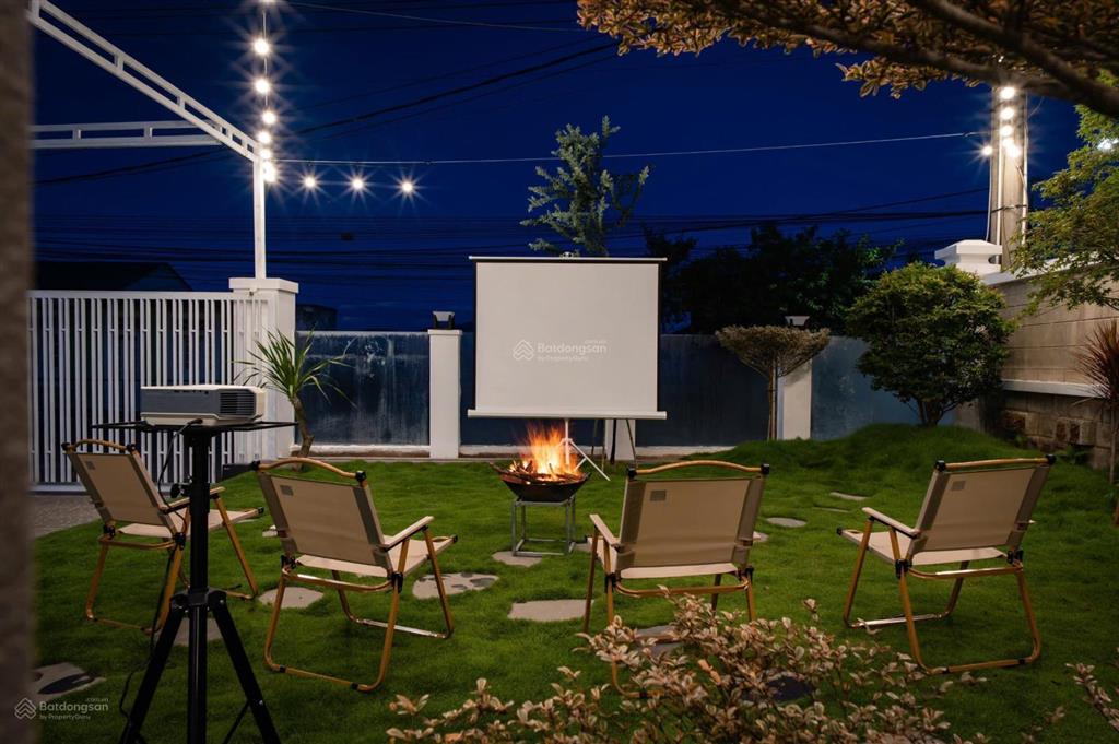 Bán gấp nhà đẹp triệu việt vương, phường 4 chỉ xách vali vào ở