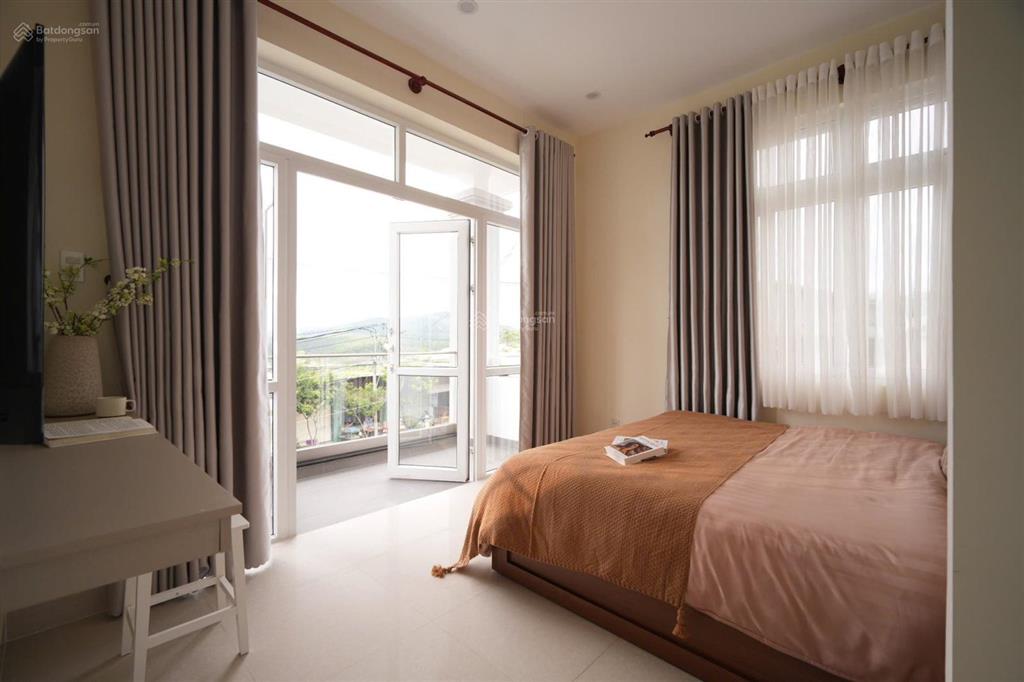 Bán gấp nhà đẹp triệu việt vương, phường 4 chỉ xách vali vào ở