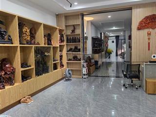 Nhà mặt tiền trần nguyên hãn quá đẹp quá xịn 5 tầng, có thang máy  ngay khu phố hàn quốc sầm uất