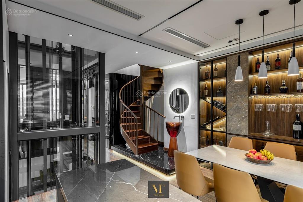 Cc bán sh 75m2, view công viên, đường 25m, 2 mặt tiền, full nội thất cđt tại the manor nguyễn xiển!