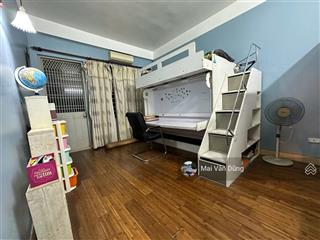 Chuyển nhượng căn hộ 80m, 2 ngủ, căn góc đô thị việt hưng.