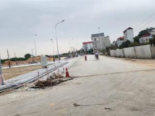 Bán nhà 4 tầng nam hồng. mới đẹp long lanh ngõ thông ô tô đỗ cửa. hơn 4 tỷ