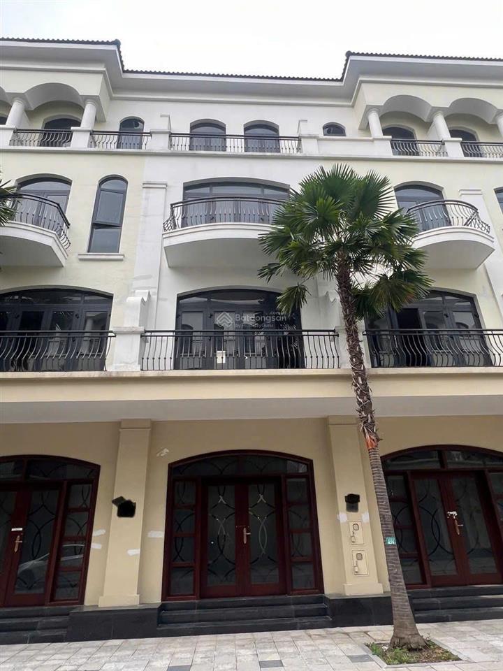 Chủ nhà cần tiền bán gấp căn cl 48m2, giá chỉ 7,1 tỷ hướng tb, ngay cv trung tâm