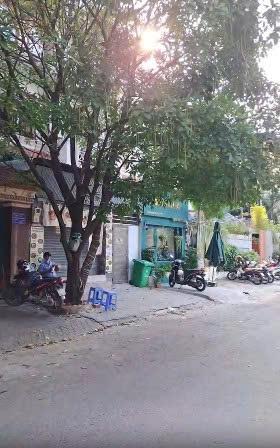 Nhà mặt tiền p.3 bình thạnh  gần phố ẩm thực phan xích long  vị trí cực hiếm  0967 694 ***