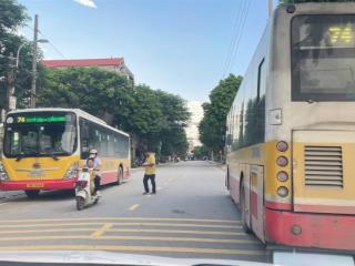 Nhà bác có lô góc xuân khanh 110m2 ở đô thị giá nhỉnh 2tỷ đường to. sẵn sổ đỏ, xin 