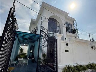 Biệt thự vườn đường dương công khi, hóc môn, đường xe hơi 8m, 3 tầng, 10.2m x 17m, sổ vuông vức